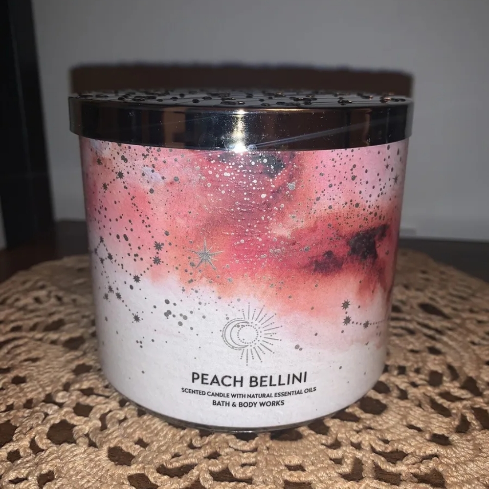 Bath & Body Works 3 Wick Candle Peach Bellini 14.5 oz NWT